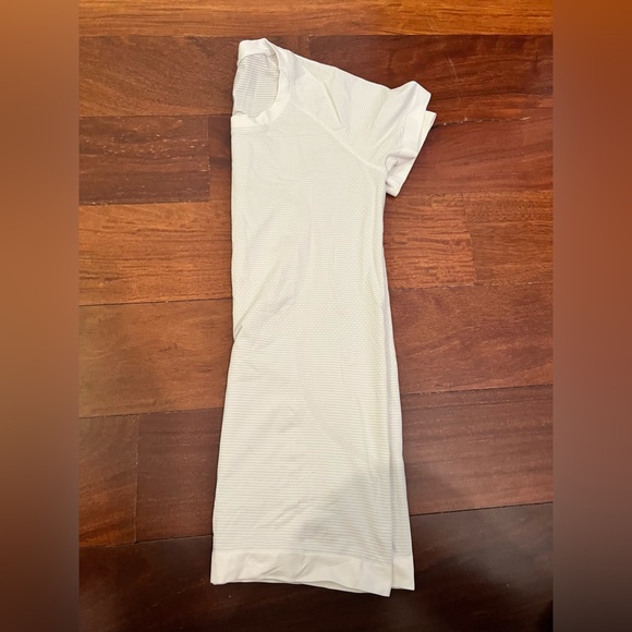 Lululemon White Swiftly Tech - Picture 3 of 4